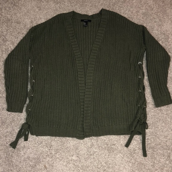 Forever 21 Cardigan - Picture 1 of 4